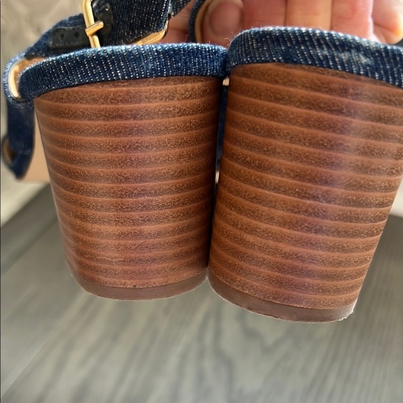 Talbots Women's Blue Slingback Sandals - Picture 3 of 4